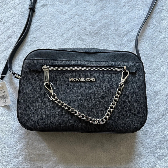Michael Kors Jet Set Logo Rectangle Crossbody‎ - Picture 3 of 13